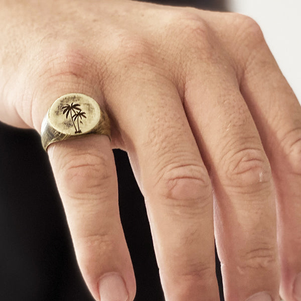 Palm Globe Ring | Gold