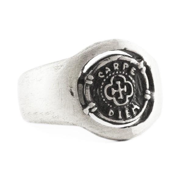 carpe diem signet ring