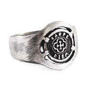 man signet ring