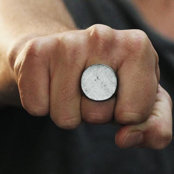 signet ring