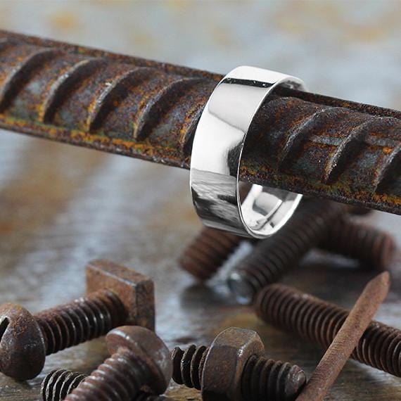 silver wedding band